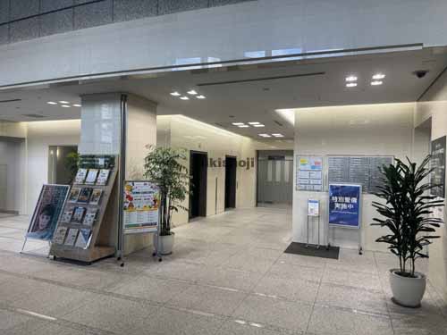 仙台パークビル エントランス4