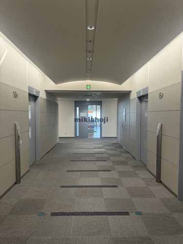 花京院スクエア エレベーターホール1