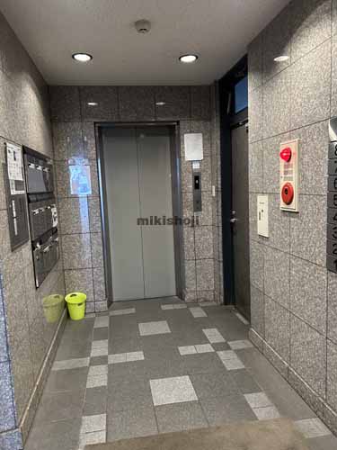 榴岡のＳＡＮＫＹＯビル エレベーターホール1