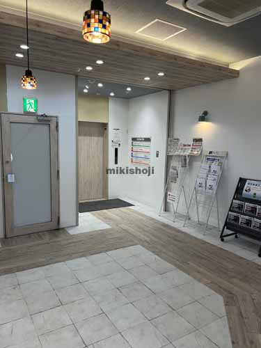 太白区の副都心会館 エントランス2
