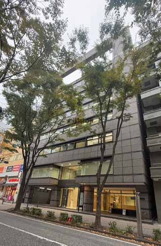 クレシェンドビル 外観2