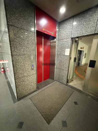 鶴屋町・台町・沢渡の仁保ビル エレベーターホール1