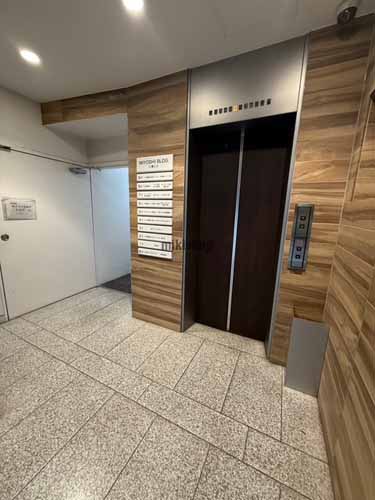 鶴屋町・台町・沢渡の三善ビル エレベーターホール1