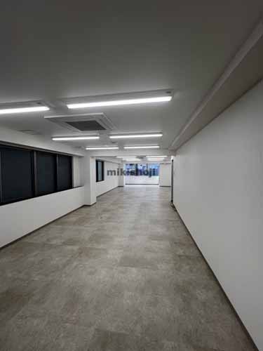 新横浜の新横浜磯栄ビル 貸室内3