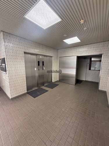 西区その他の川合ビル エレベーターホール1