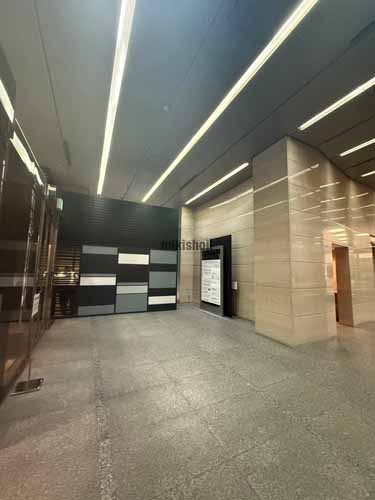 金港町・栄町のパシフィックマークス横浜イースト エントランス1