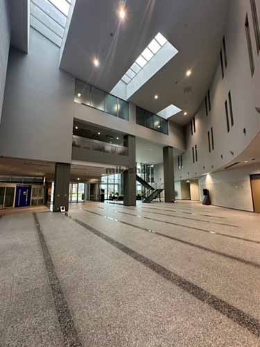 横須賀市のＹＲＰセンター１番館 エントランス1