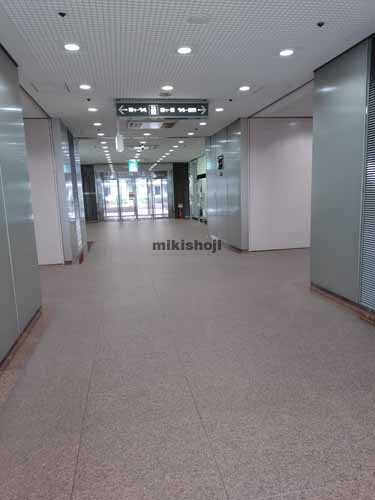名古屋国際センタービル エントランス2