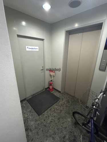 名駅・那古野の錦通ＫＤビル エレベーターホール1