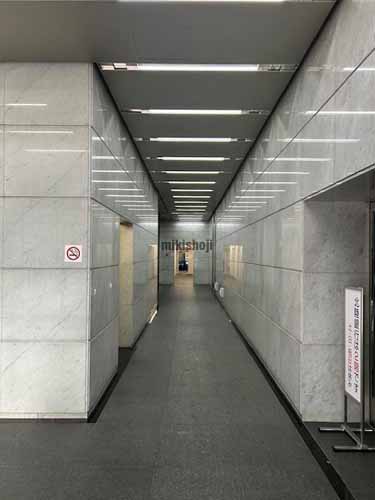 丸の内・錦の錦中央ビル エレベーターホール2
