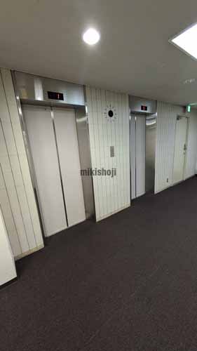 アーク栄広小路ビル エレベーターホール2