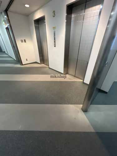 エグゼ丸の内ビル エレベーターホール1