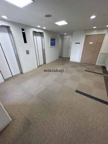 浜松市全域の出雲殿互助会田町ビル エレベーターホール2