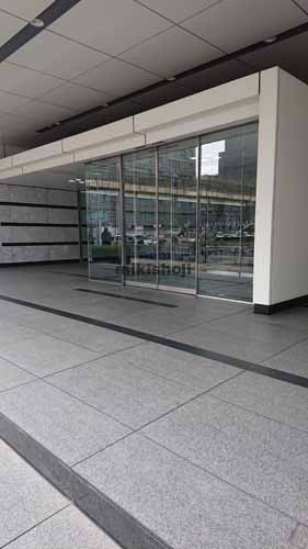 ＯＲＥ名古屋伏見ビル エントランス1