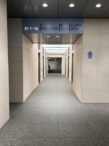 名駅・那古野のミッドランド スクエア エレベーターホール1