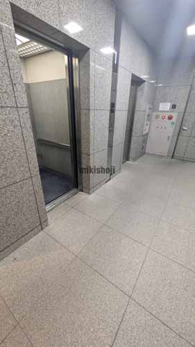 合人社名古屋丸の内ビル エレベーターホール1