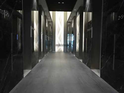 名駅南・平池町のグローバルゲート エレベーターホール2