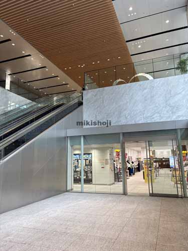 名駅・那古野のＪＰタワー名古屋 エントランス2