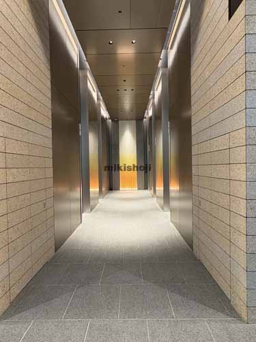 明治安田名古屋駅前ビル エレベーターホール1