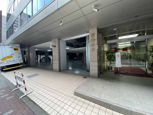 芝田・茶屋町・大深町の和光ビル エントランス1