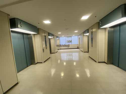 梅田・堂島・中之島の大阪駅前第２ビル エレベーターホール3