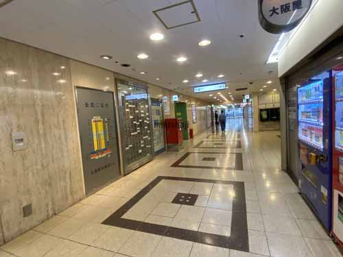 梅田・堂島・中之島の大阪駅前第３ビル エントランス1