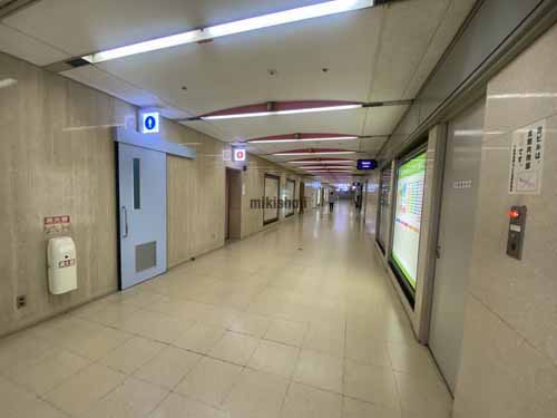 梅田・堂島・中之島の大阪駅前第４ビル エントランス4