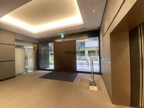 梅田・堂島・中之島の関電不動産梅田新道ビル エントランス5