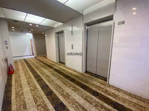 南森町周辺の三共ビル梅新 エレベーターホール2