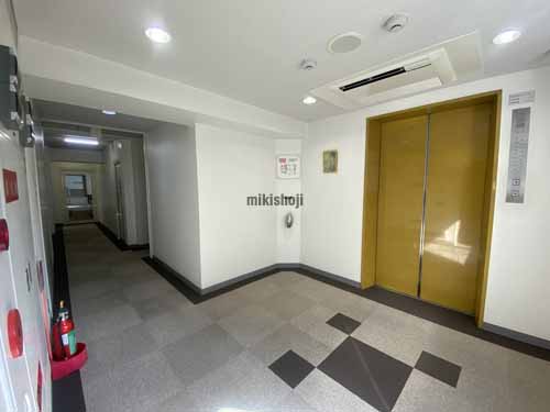 梅田・堂島・中之島の若杉大阪駅前ビル エレベーターホール1