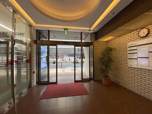 芝田・茶屋町・大深町の梅田清和ビル エントランス5