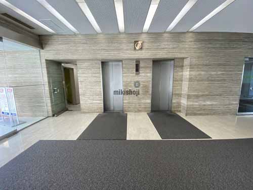 梅田・堂島・中之島の大阪小学館ビル エントランス1