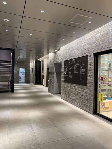 芝田・茶屋町・大深町のルーシッドスクエア梅田 エントランス5