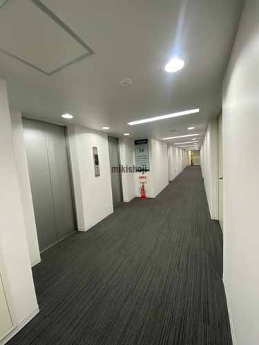 北浜～淡路町の北浜山本ビル エレベーターホール1