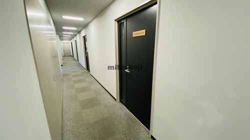 本町コラボビル エレベーターホール2