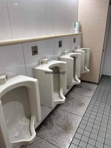 野村不動産御堂筋本町ビル 水回り3
