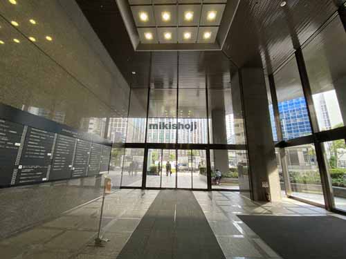 土佐堀・京町堀・西本町の信濃橋三井ビル エントランス4