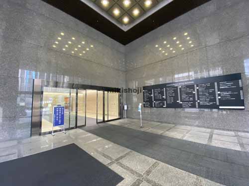 土佐堀・京町堀・西本町の信濃橋三井ビル エントランス6