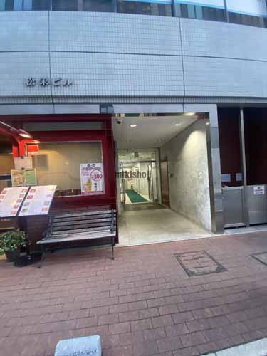 北浜～淡路町の松栄ビル エントランス1