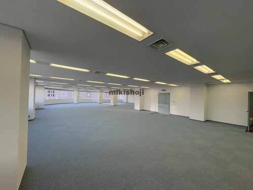 八尾市の鹿島八尾南駅前ビル 貸室内2