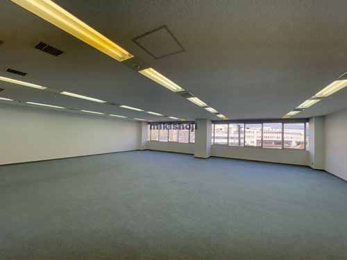 八尾市の鹿島八尾南駅前ビル 貸室内3