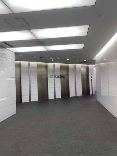 芝田・茶屋町・大深町の梅田北プレイス エントランス2