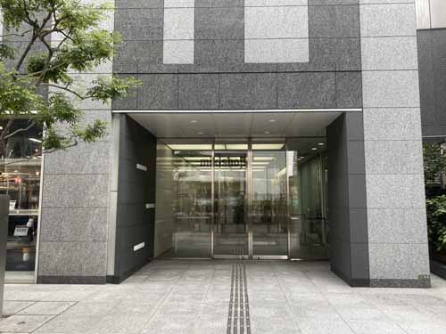 芝田・茶屋町・大深町の梅田北プレイス エントランス3