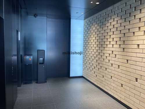 北浜～淡路町の淀屋橋ＰＲＥＸ エレベーターホール1
