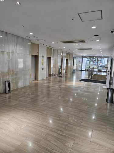 博多駅前・中央街の博多大博通ビルディング エントランス1