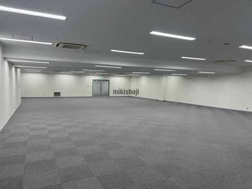 博多駅前・中央街の福岡ファッションビル 貸室内2