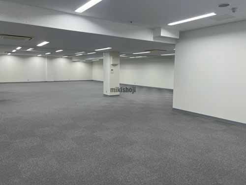 博多駅前・中央街の福岡ファッションビル 貸室内3
