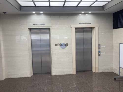 博多駅東・駅南の日本生命博多南ビル エントランス1