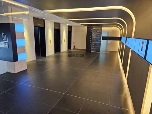 赤坂・大名・舞鶴のＱｉｚ　ＴＥＮＪＩＮ エレベーターホール1