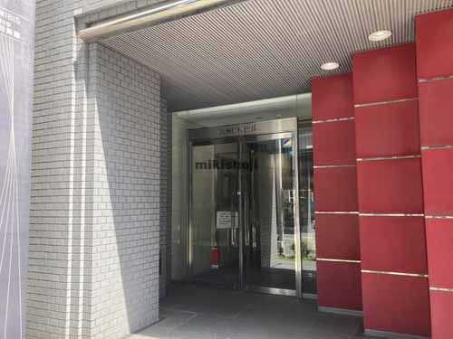 赤坂・大名・舞鶴の九州ＤＫビル エントランス1